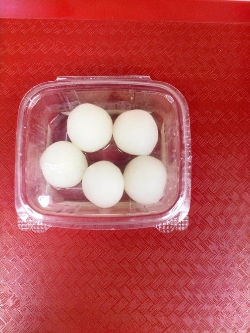 Rasgulla.