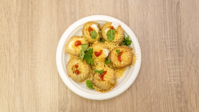 Dahi Sev Poori Jain.